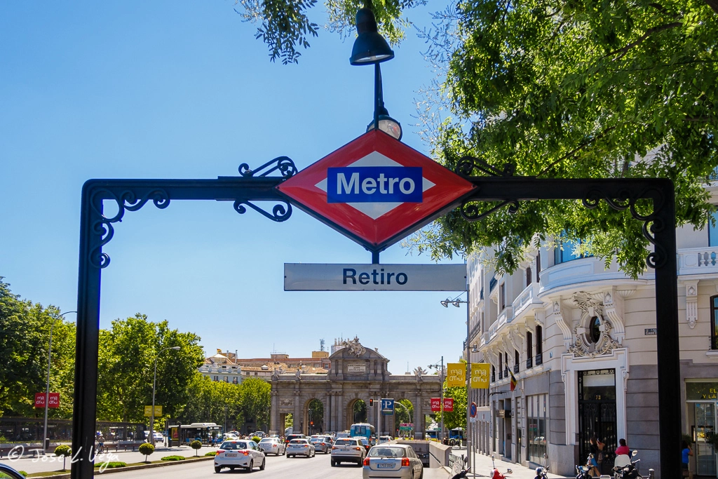 Salida-metro-retiro